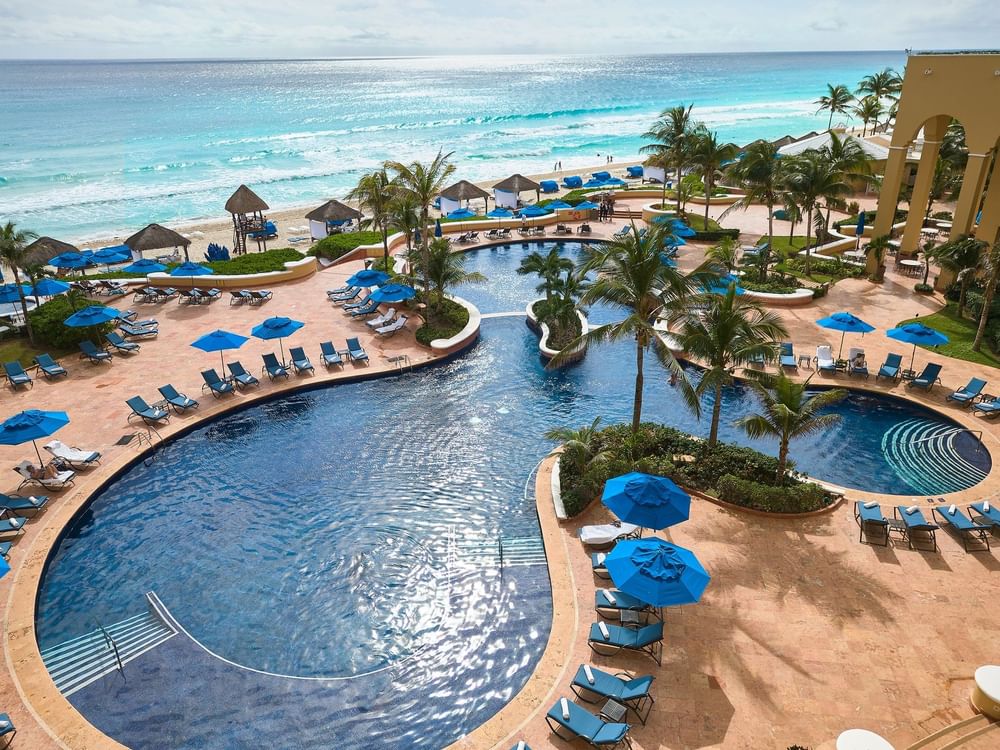 Kempinski hotel cancun pool and beach